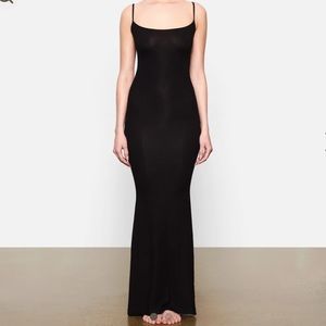 Skims Lounge Long Slip dress (tagon*)